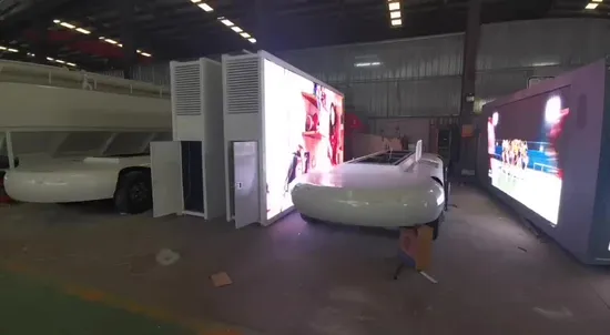 Camión de accionamiento eléctrico con pantalla LED para exteriores móvil con aprobación CE por la UE